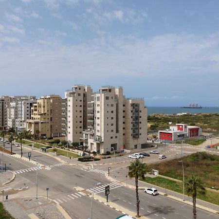 Sea& Sun Apartamento Hadera Exterior foto