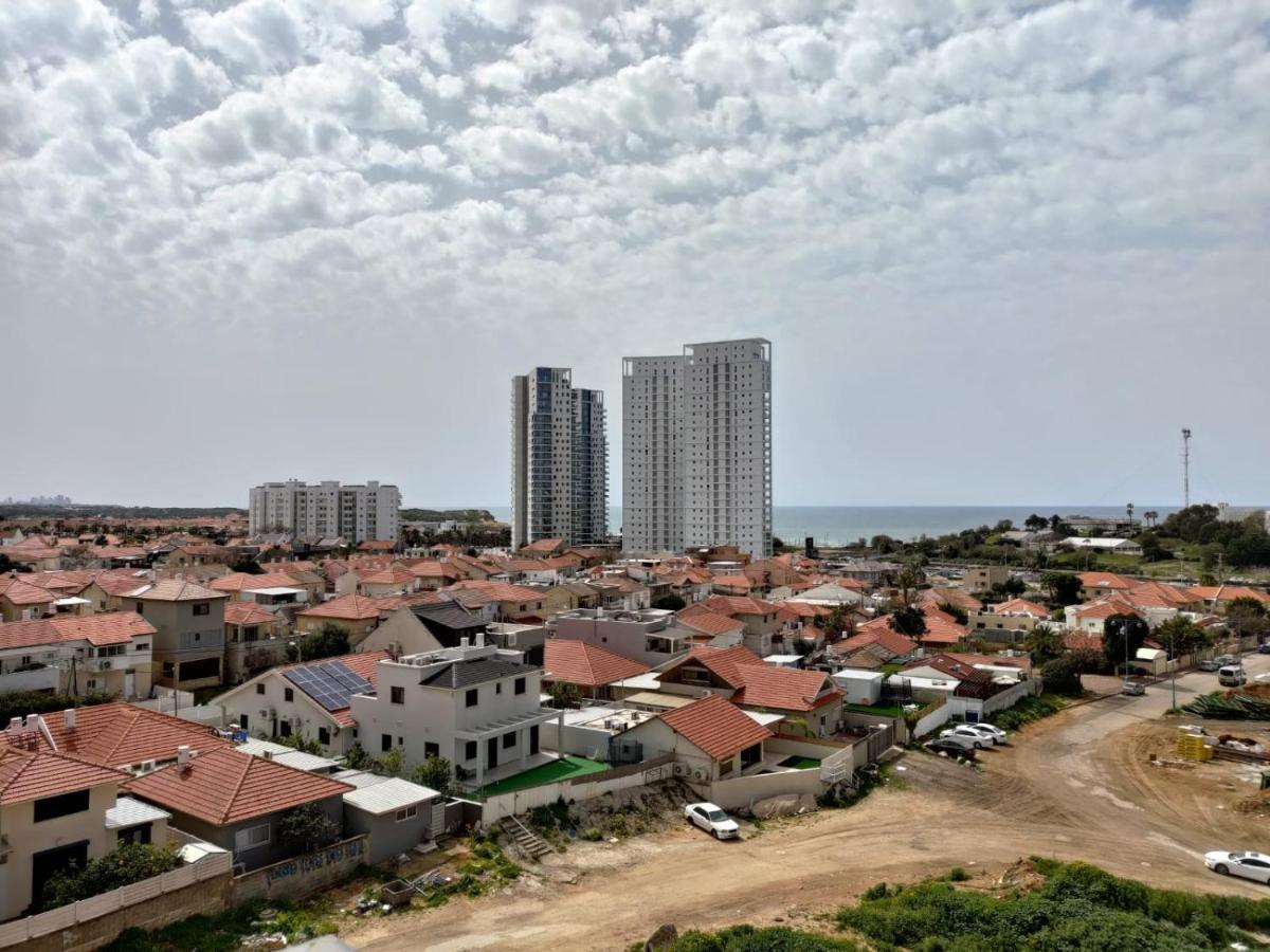 Sea& Sun Apartamento Hadera Exterior foto