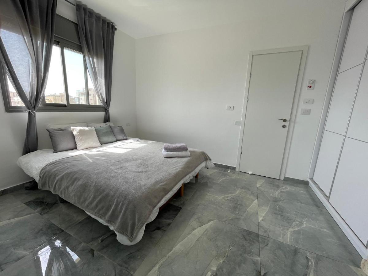 Sea& Sun Apartamento Hadera Exterior foto